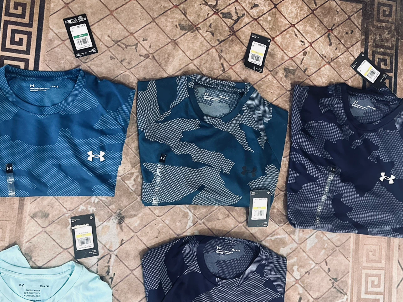 Under Armour Tech T-Shirts - photo 2