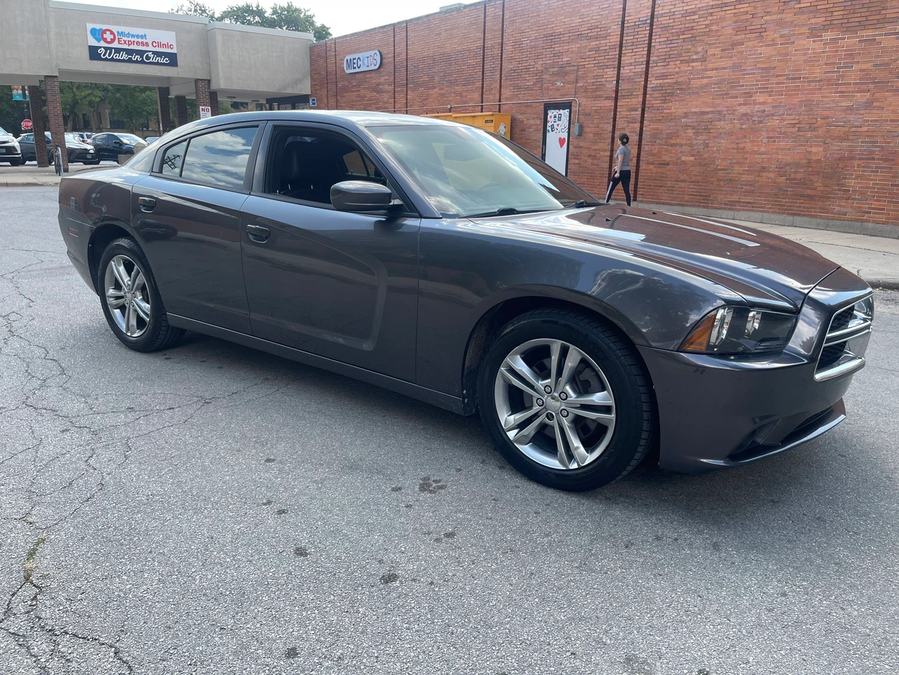Dodge Charger AWD - photo 2