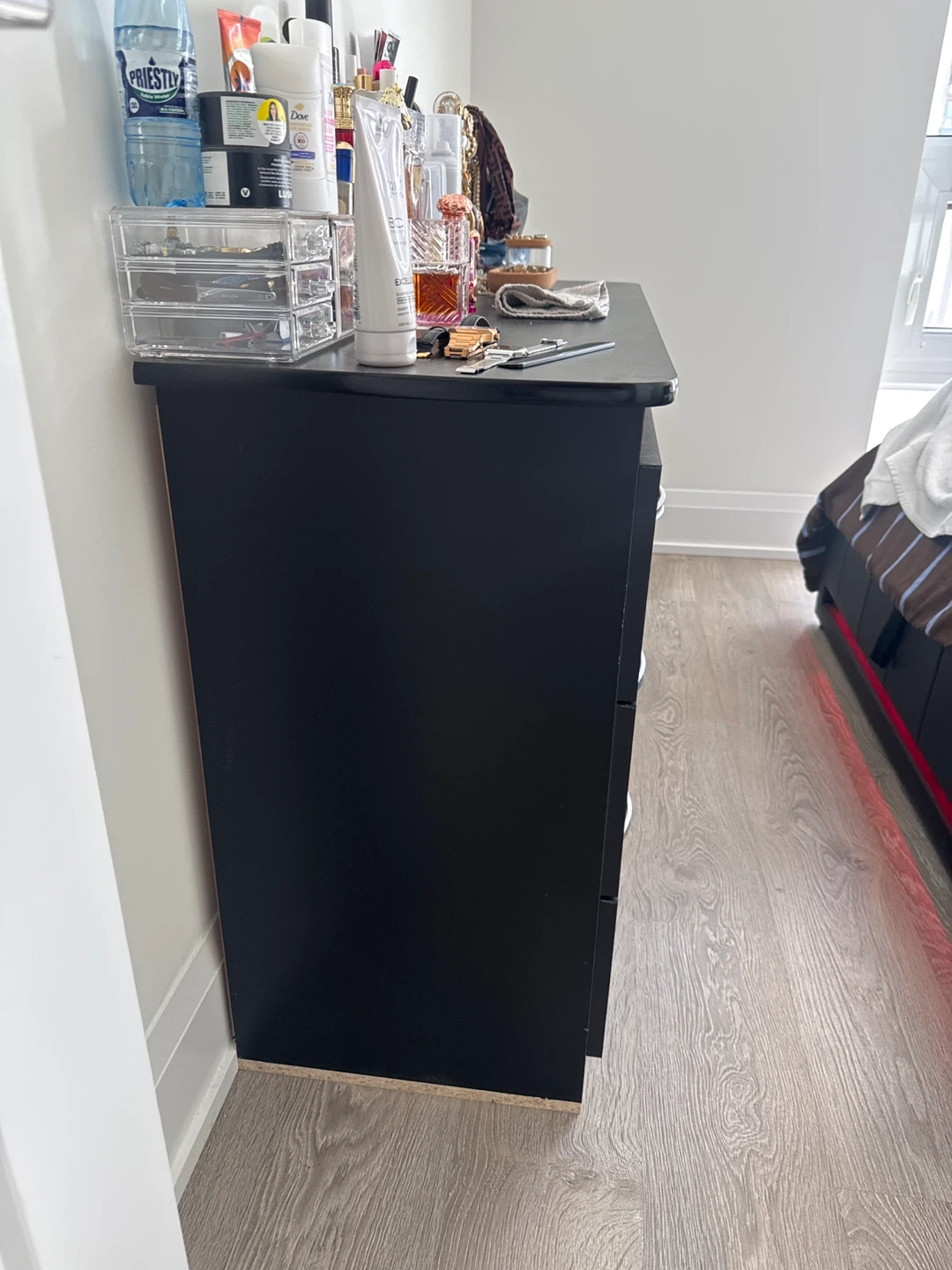 Black 6-Drawer Dresser - photo 2