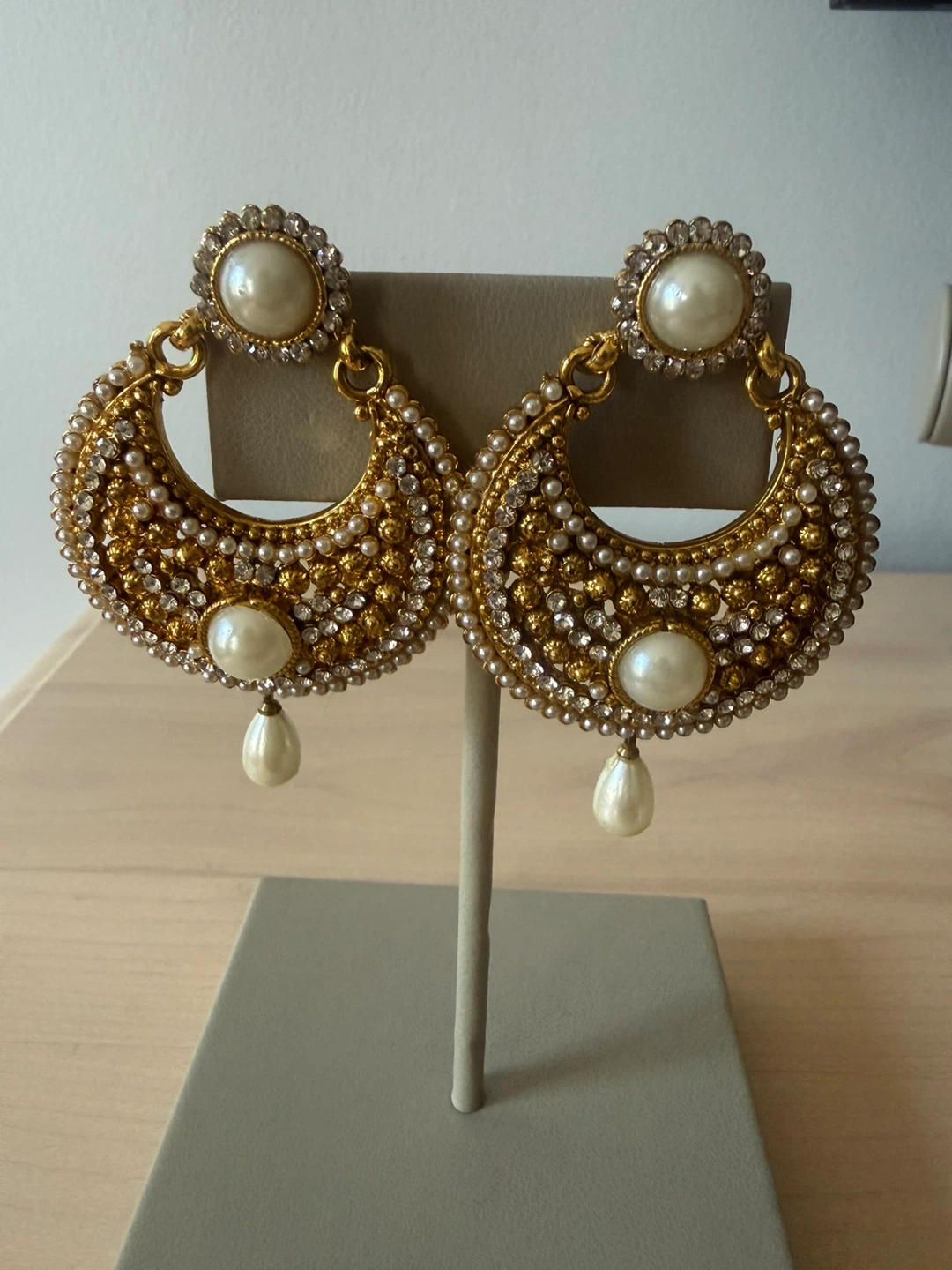Gold-tone Statement Pearl and Crystal Chandeliers - photo 2