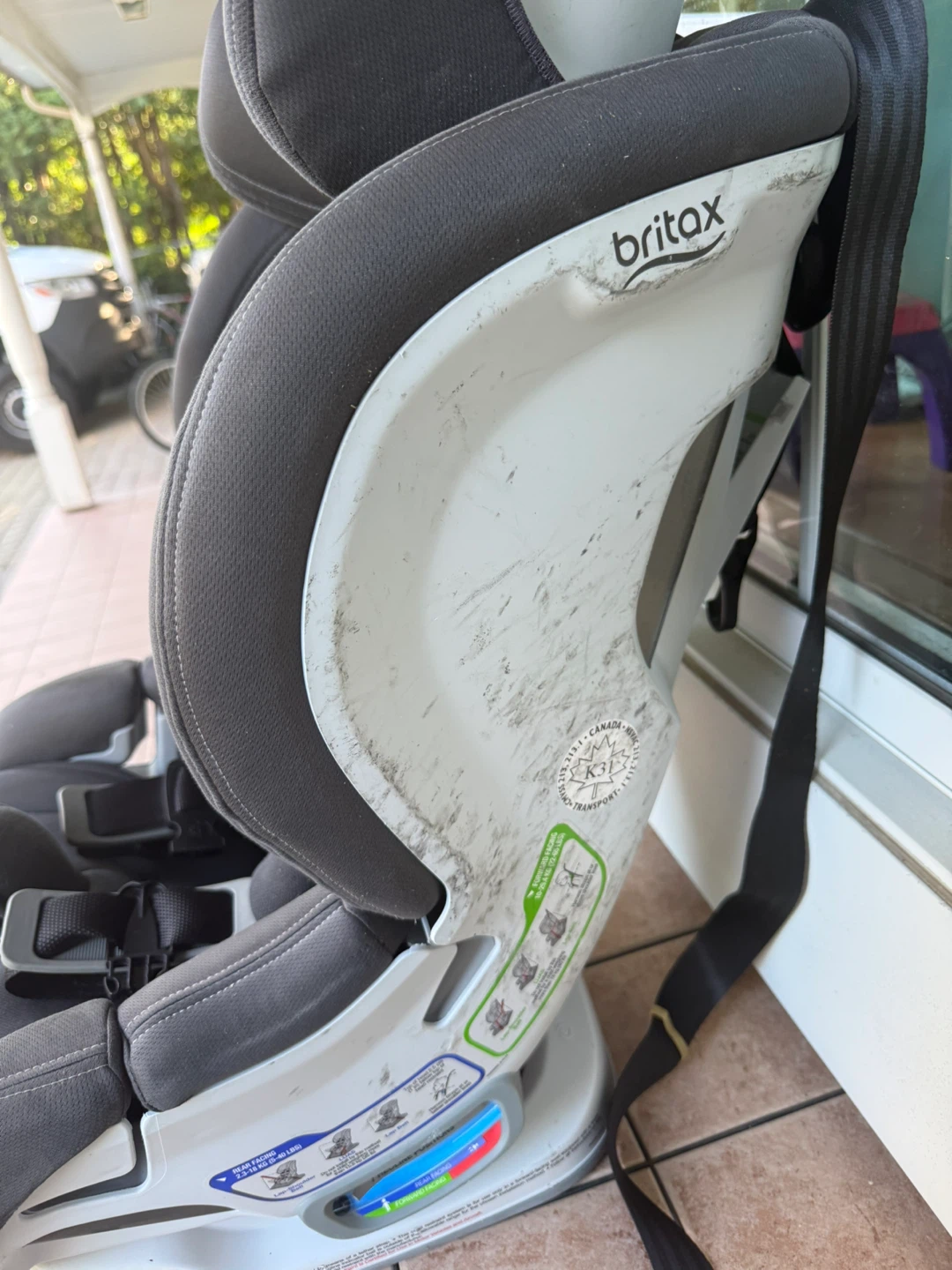 Britax Boulevard ClickTight Convertible Car Seat - photo 3