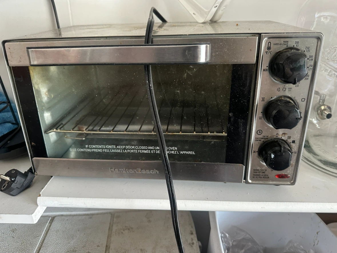Hamilton Beach Toaster Oven