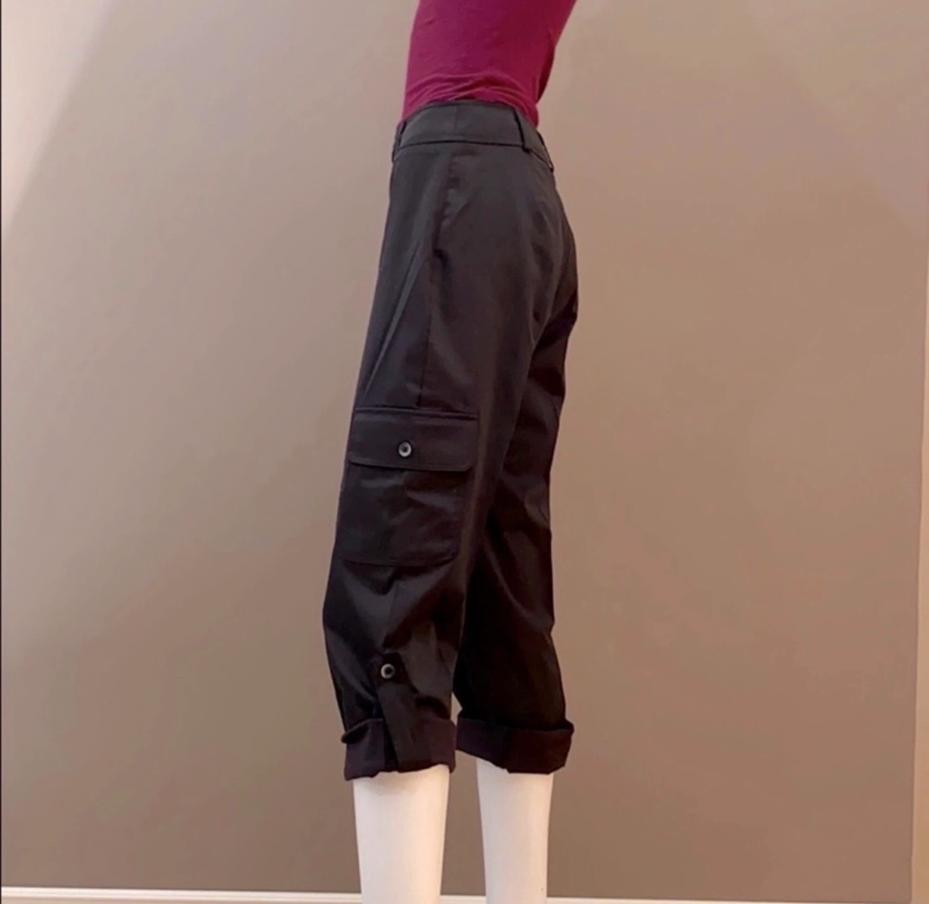 Melanie Lyne Black Sateen Cargo Capri Pants (Multi Length) - photo 2