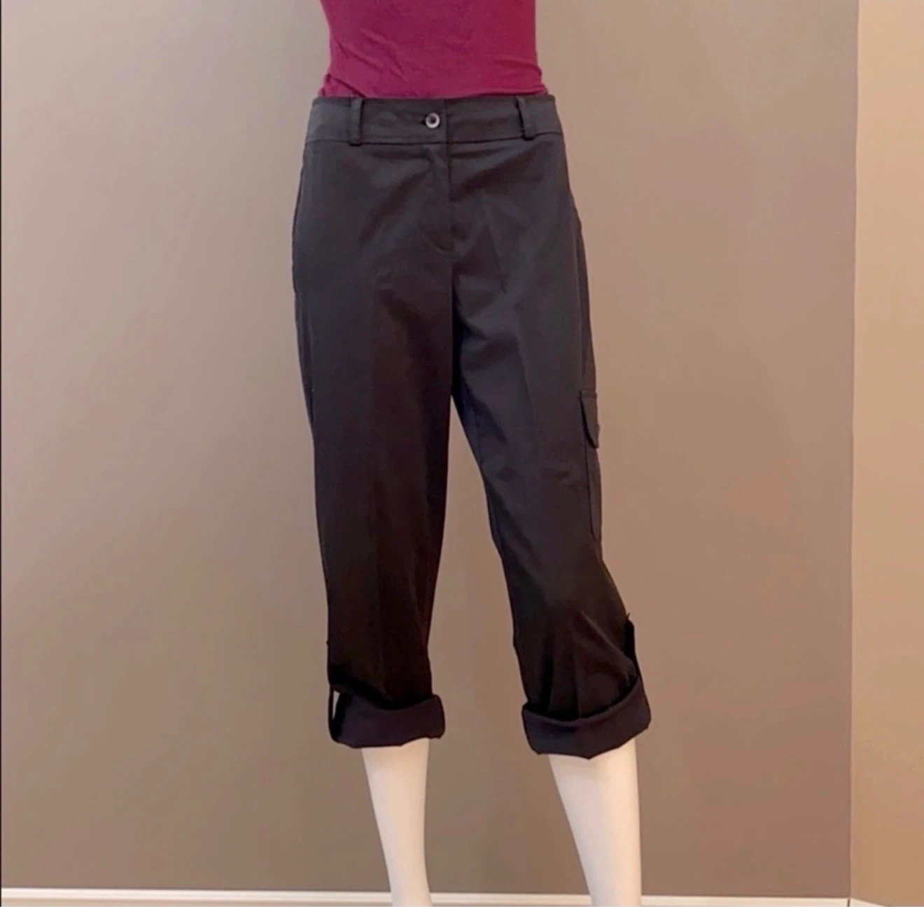 Melanie Lyne Black Sateen Cargo Capri Pants (Multi Length) - photo 3