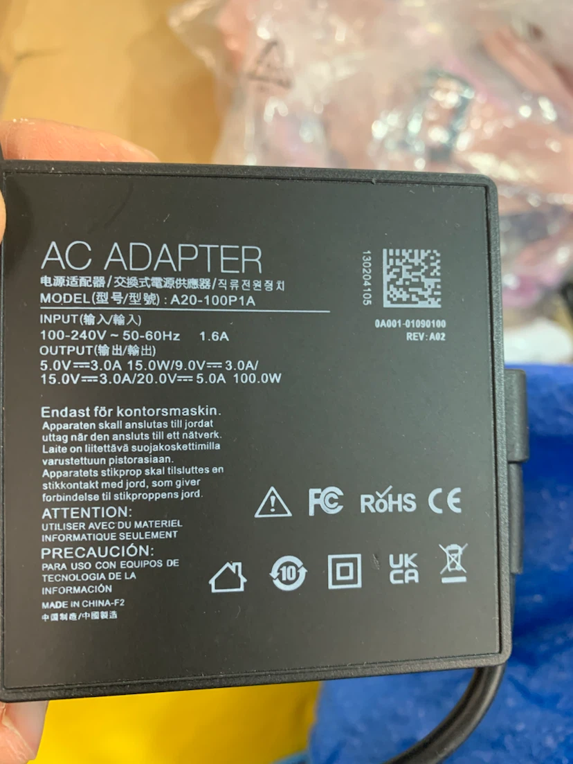New Asus 100W AC Adapter Model A20-100P1A - photo 2