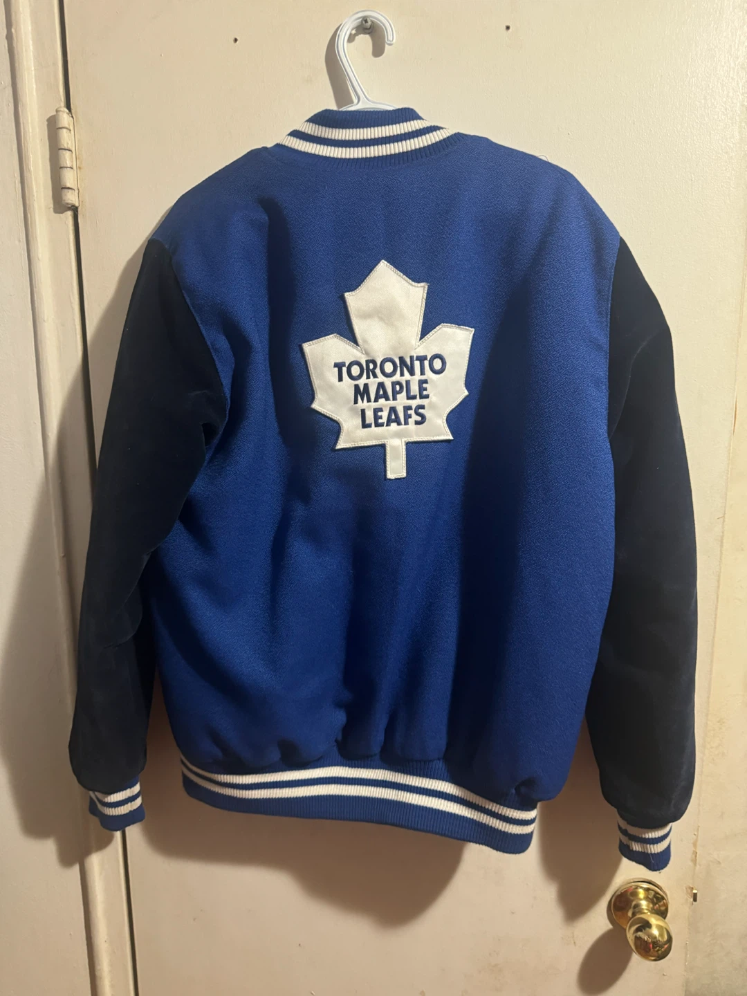 Toronto Maple Leafs Varsity Jacket - photo 4