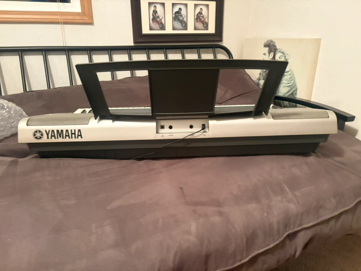 Yamaha YPT-405 Portable Keyboard - photo 2