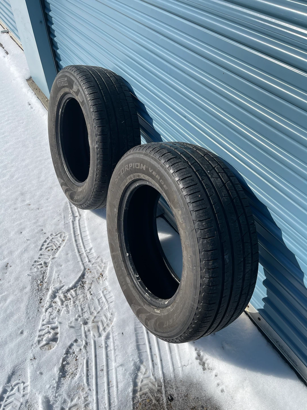 235/65R17 Pirelli Scorpion Verde Tires