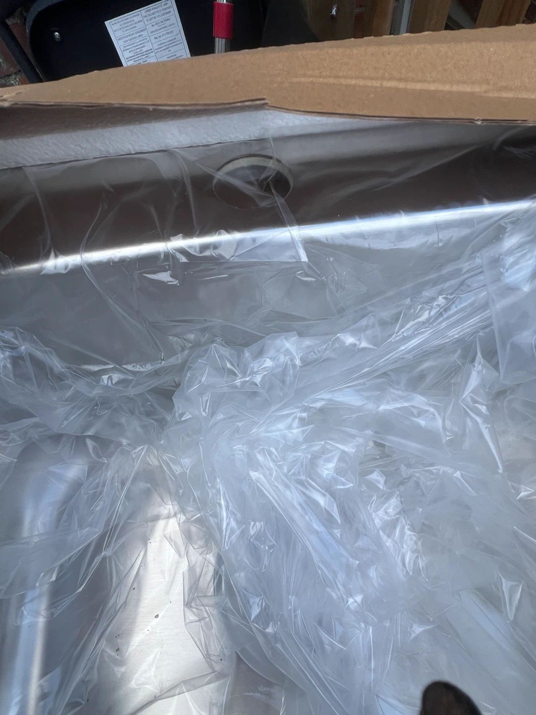 New inbox stainless steel kitchen sink 20” x 20” - photo 3