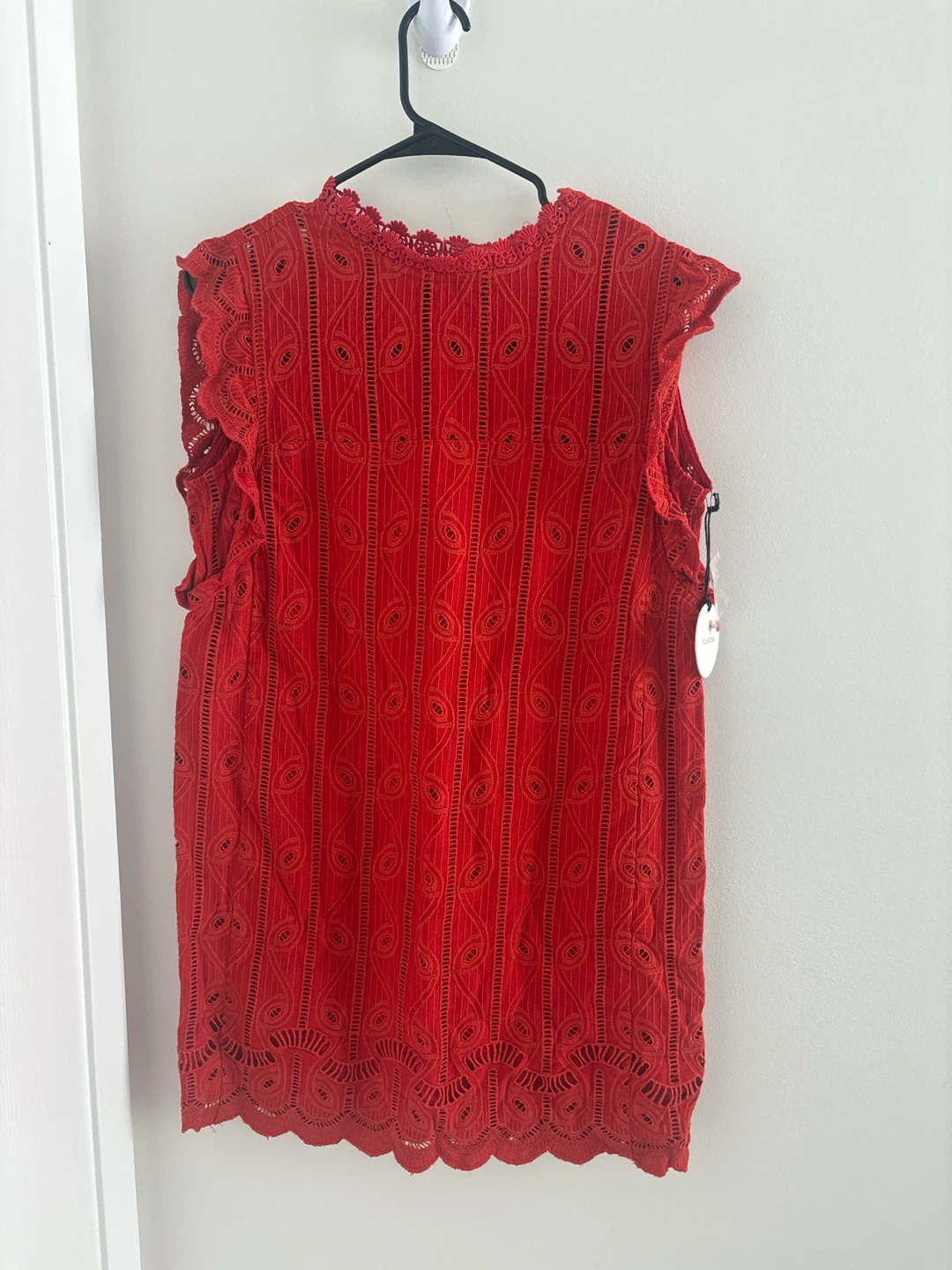 Tularosa Red Lace Sleeveless Top