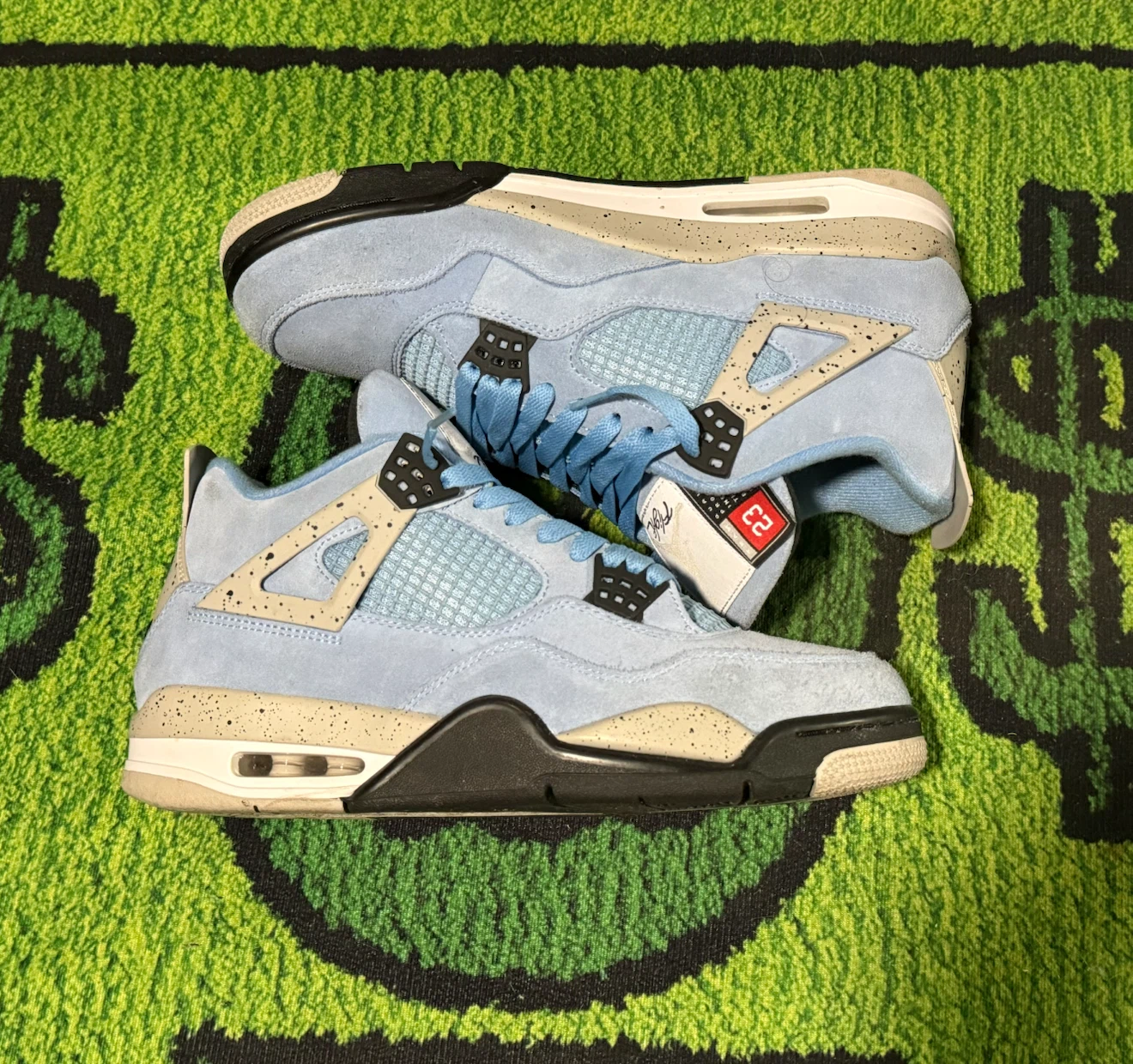 Air Jordan 4 University Blue Size 10.5