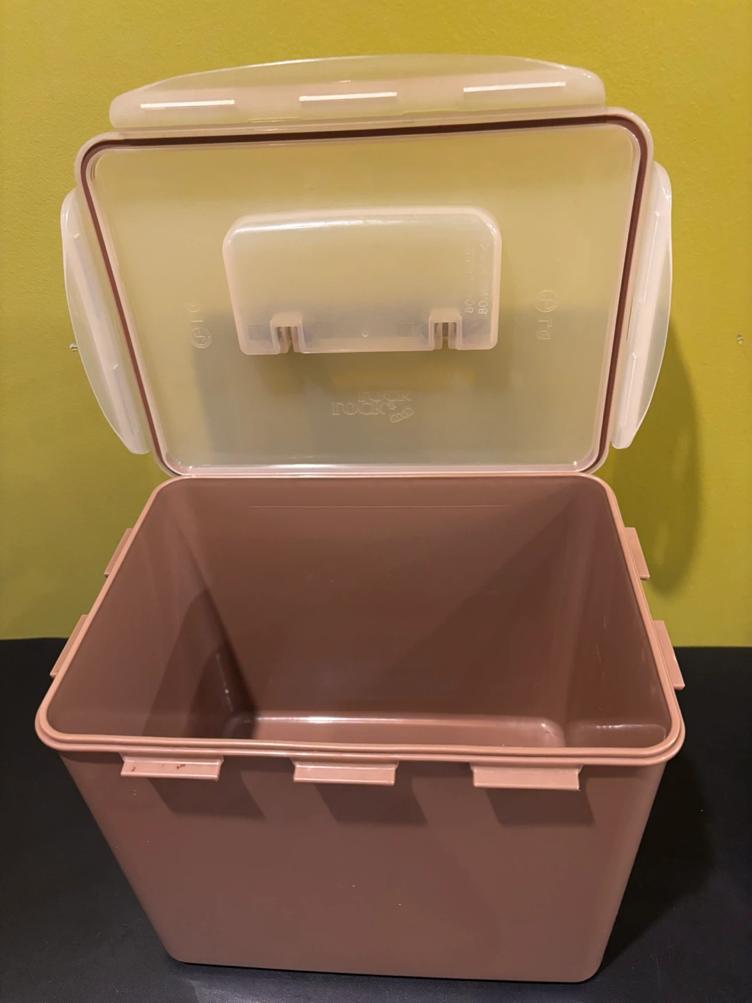 Lock & Lock Air Tight Storage Container - photo 5