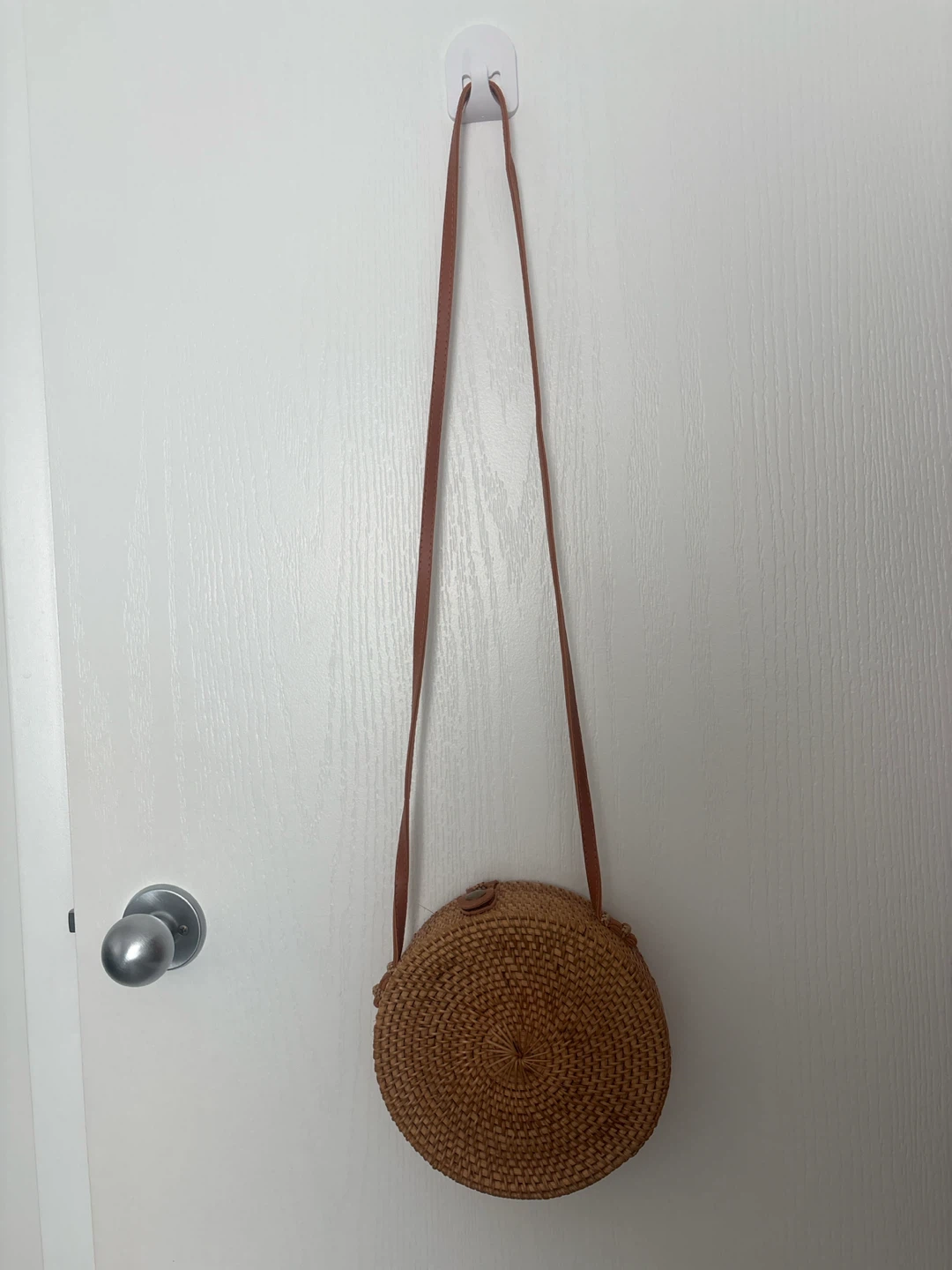 Round Rattan Crossbody Bag