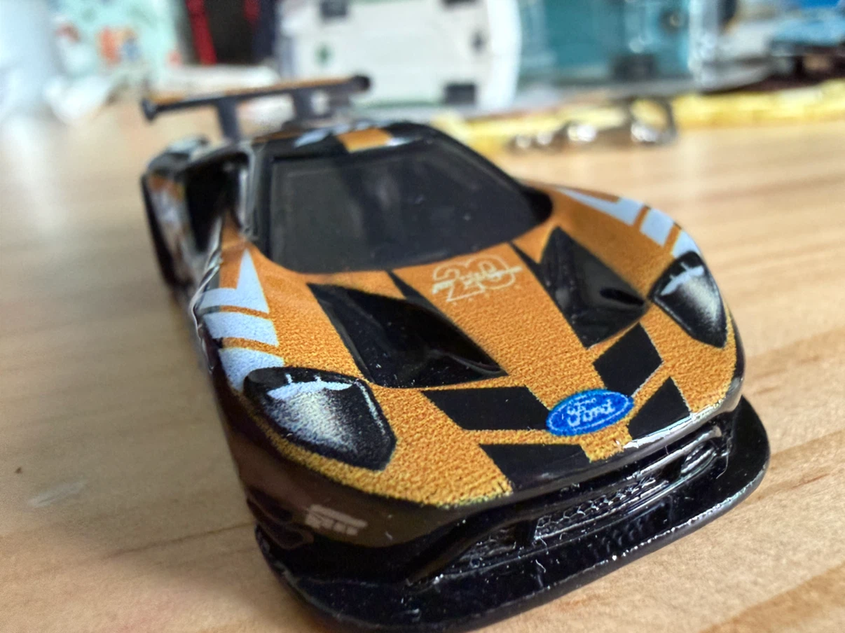 Hot Wheels Fleet Flyer and Car Set - photo 5