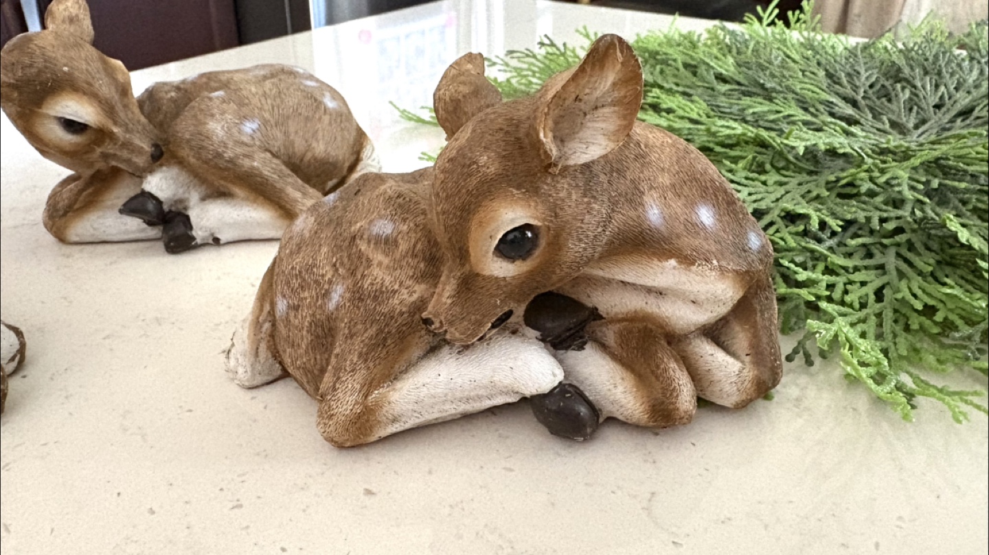 Set of 3 Resin Fawn Figurines - photo 2