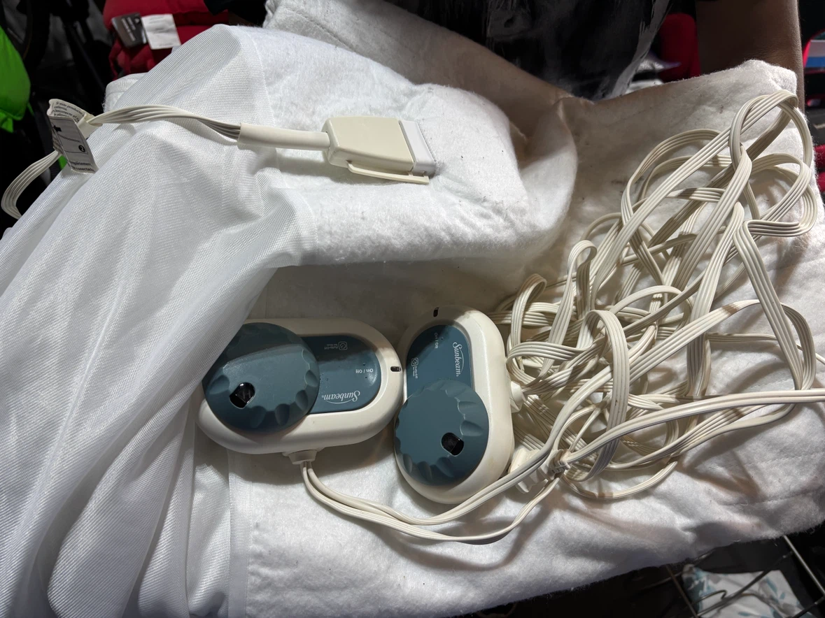 Sunbeam Dual Control Heated Mattress Pad