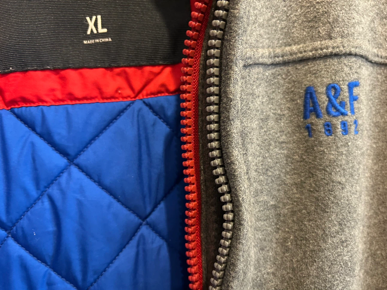 Brand New Abercrombie & Fitch Hooded Jacket - photo 3