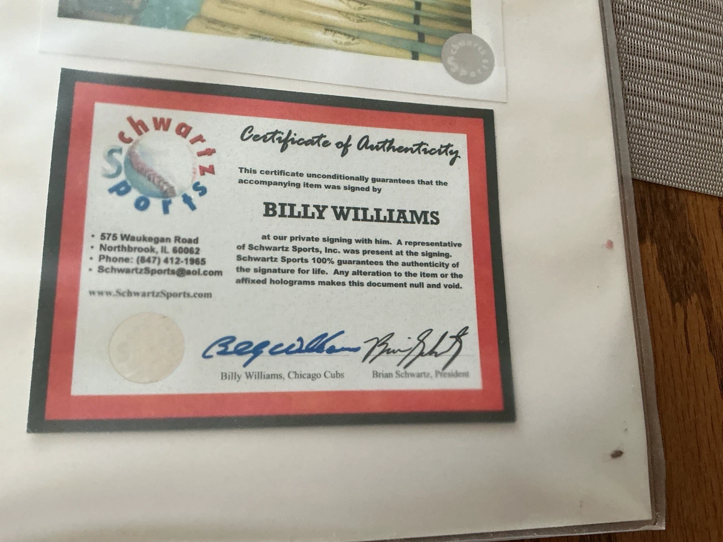 Billy Williams signed bat w/photo of signing/certificate - photo 3
