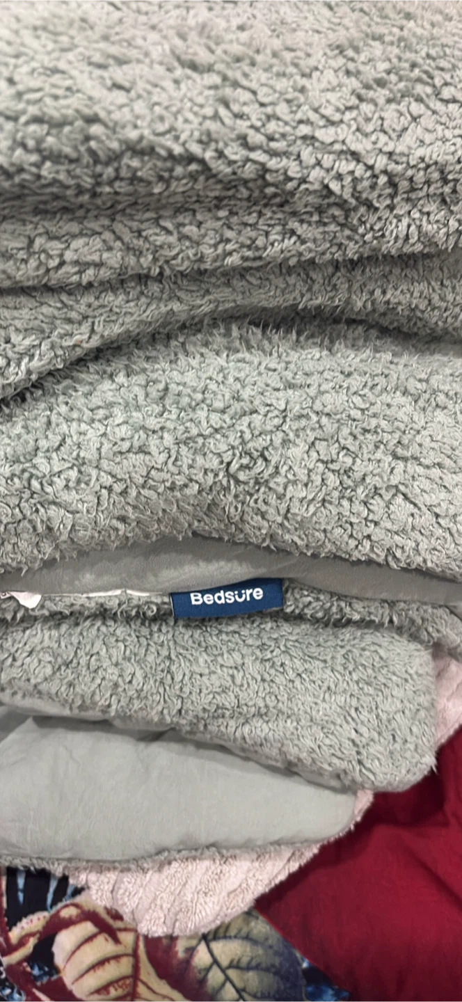 Bedsure Sherpa Fleece Blanket