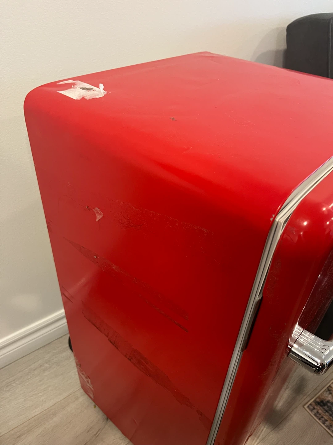 MasterChef Retro Style Mini Fridge - photo 2