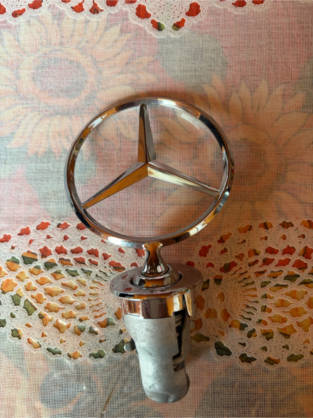 Mercedes-Benz Hood Ornament Emblem