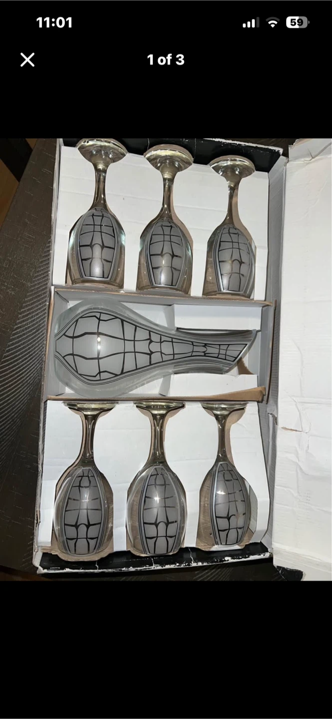 Glass Decanter and 6 Wine Glasses Set