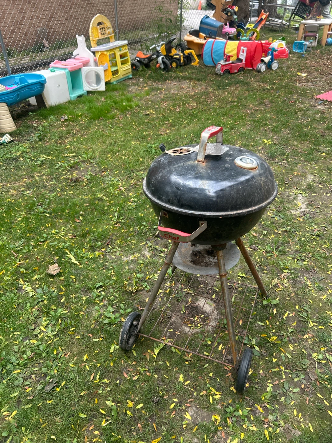 Master Chef Kettle Charcoal Grill