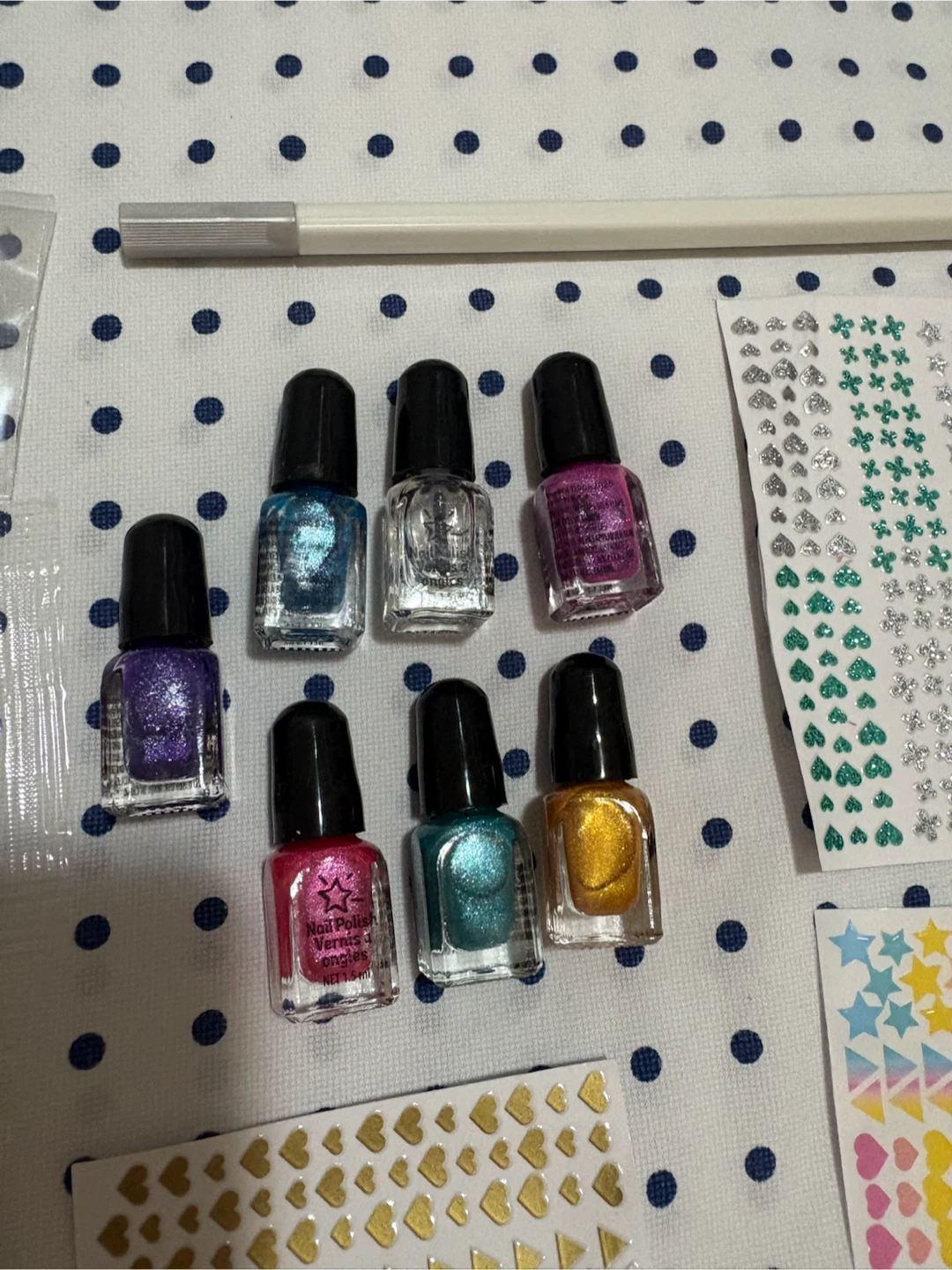 Be Inspired Metallic Rainbow Nail Art Kit - photo 2