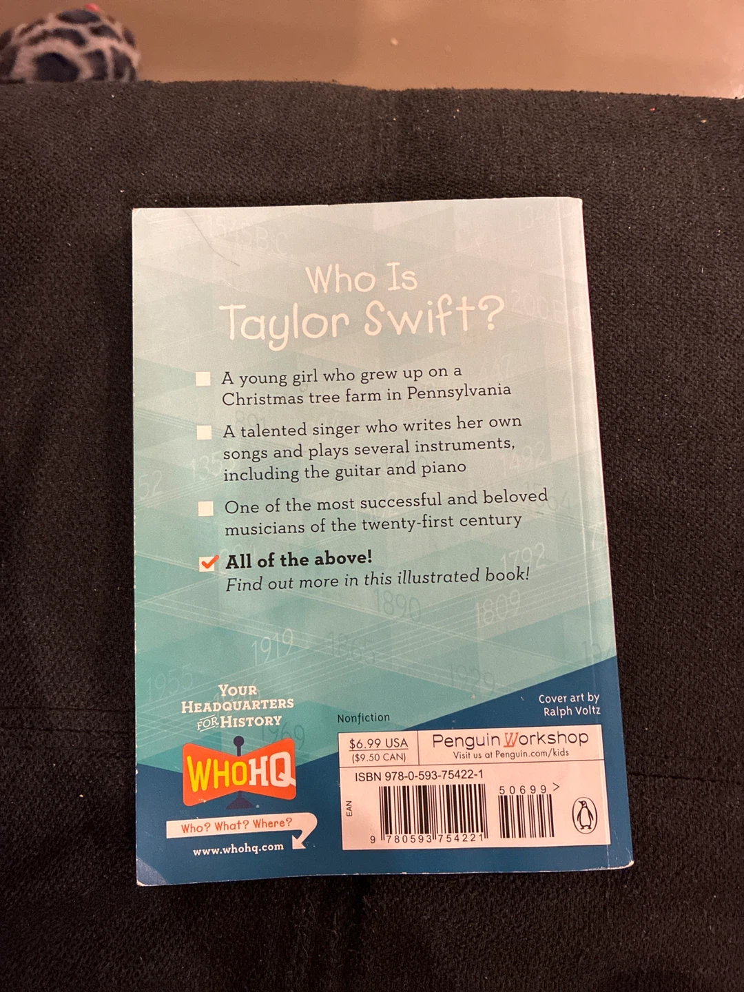 Who Is Taylor Swift? Book - photo 2