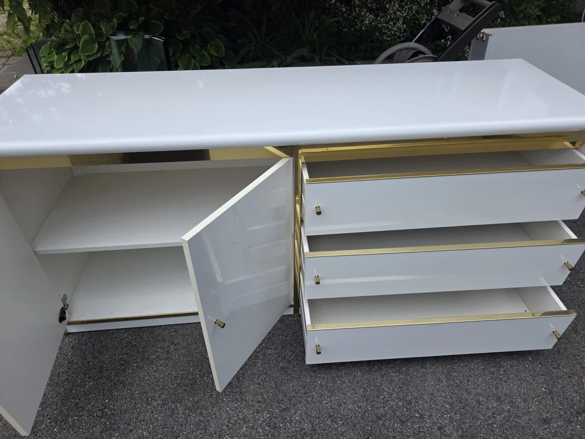 White and gold dresser and matching nightstand - photo 4