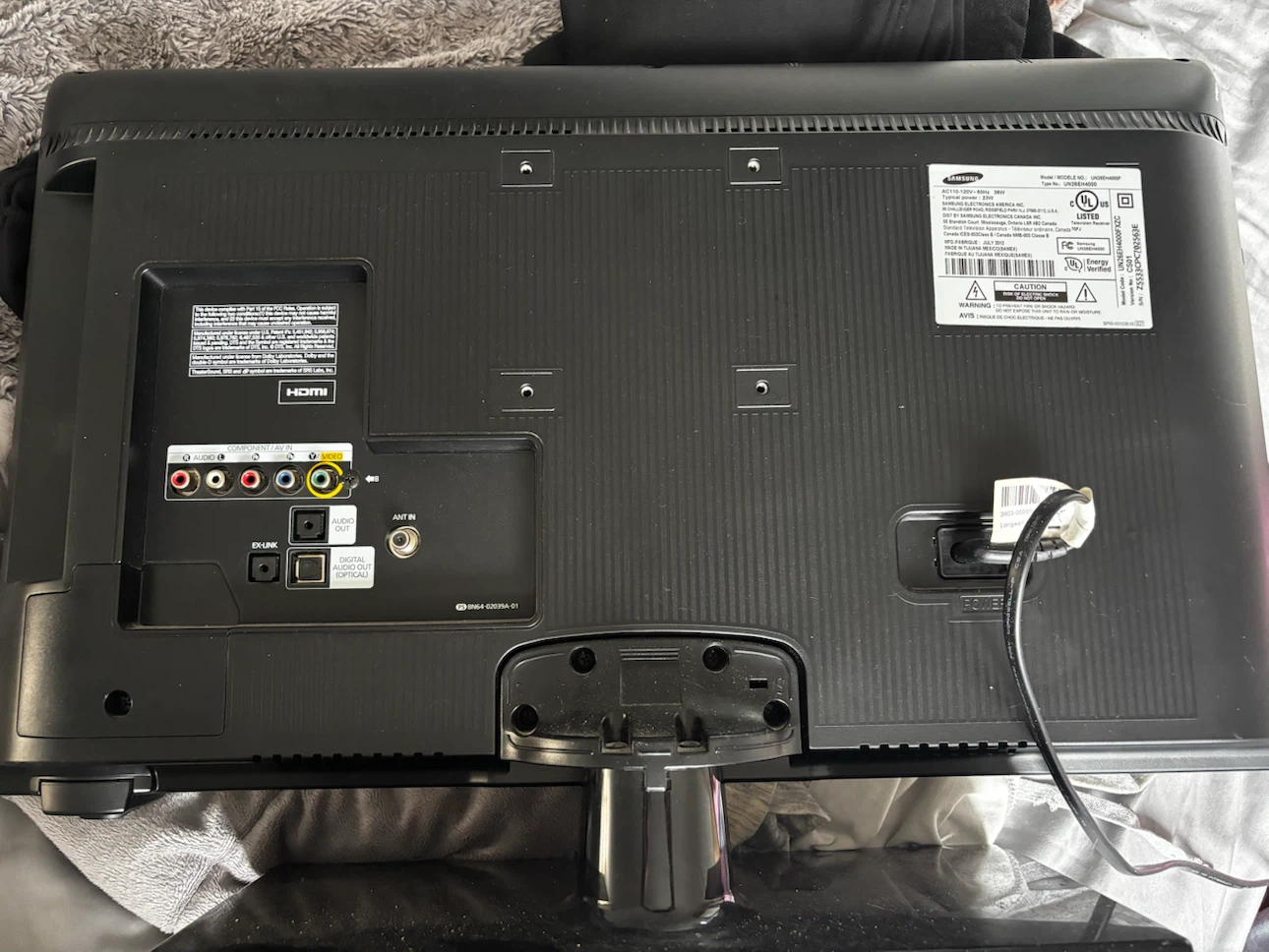 Samsung 26-inch LED Television - photo 3