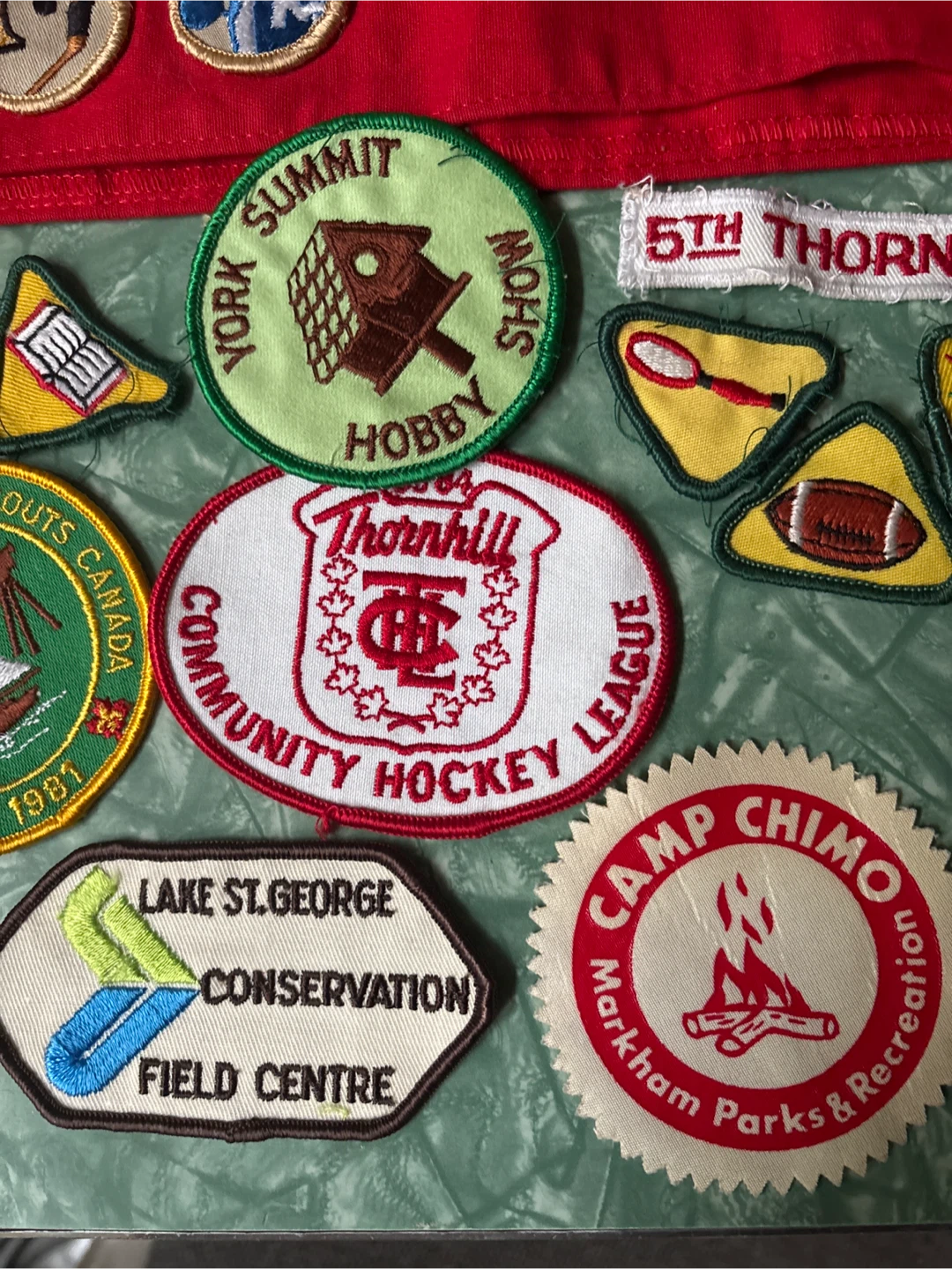 Vintage Scouts Canada Patch Collection with Sash - photo 2