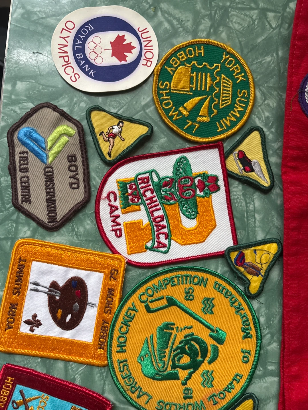 Vintage Scouts Canada Patch Collection with Sash - photo 5