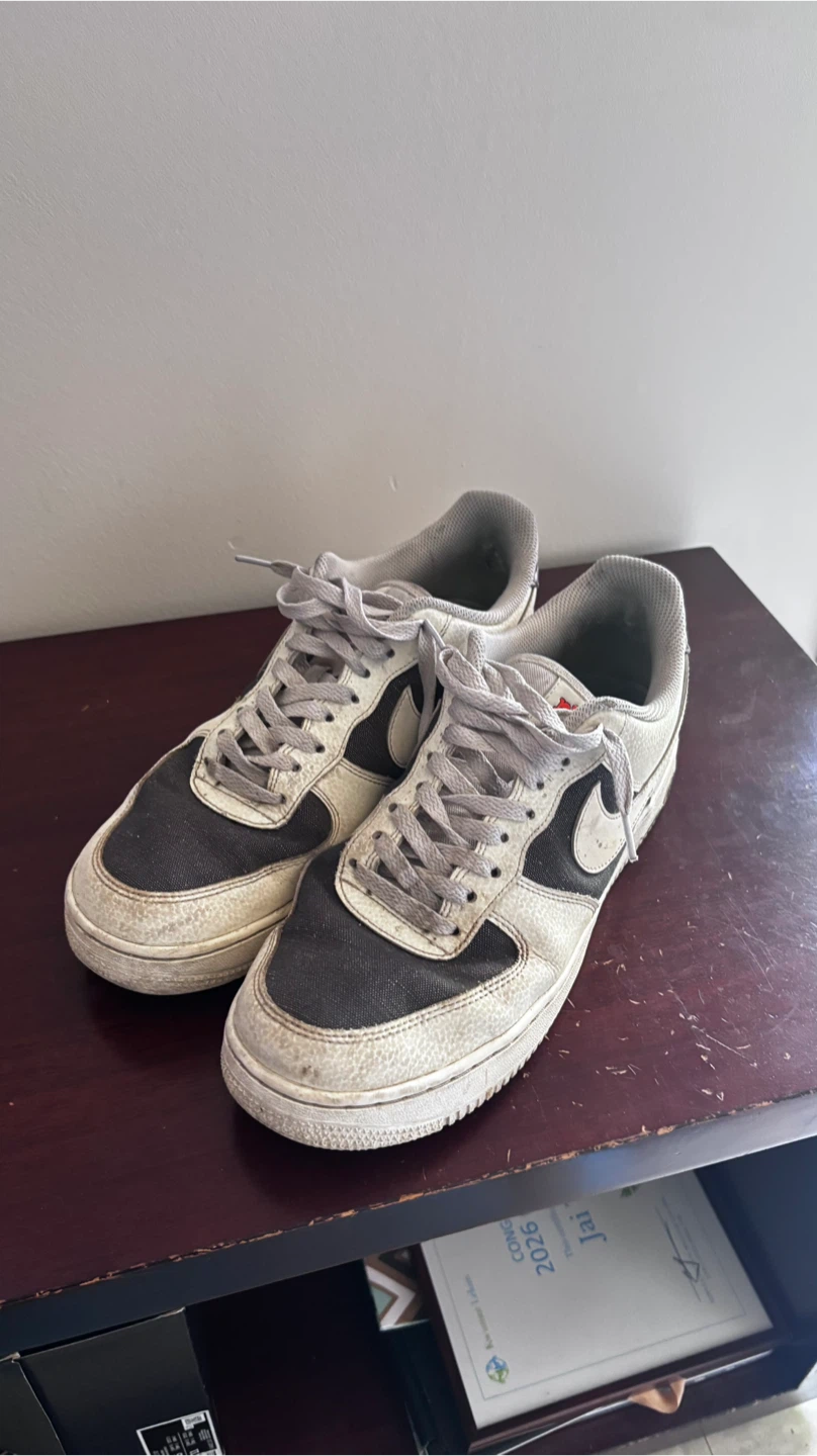 Nike Air Force 1 Sneakers