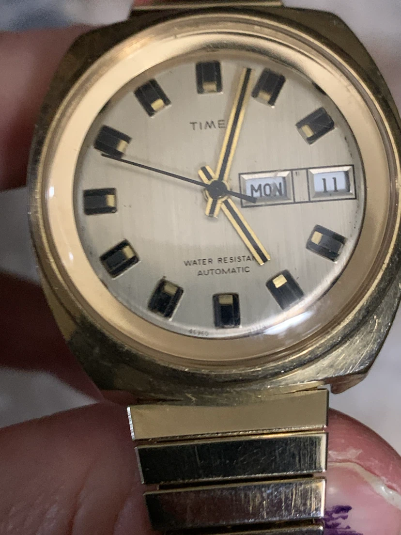 $50 Vintage Timex Automatic Gold-Tone Watch - photo 3