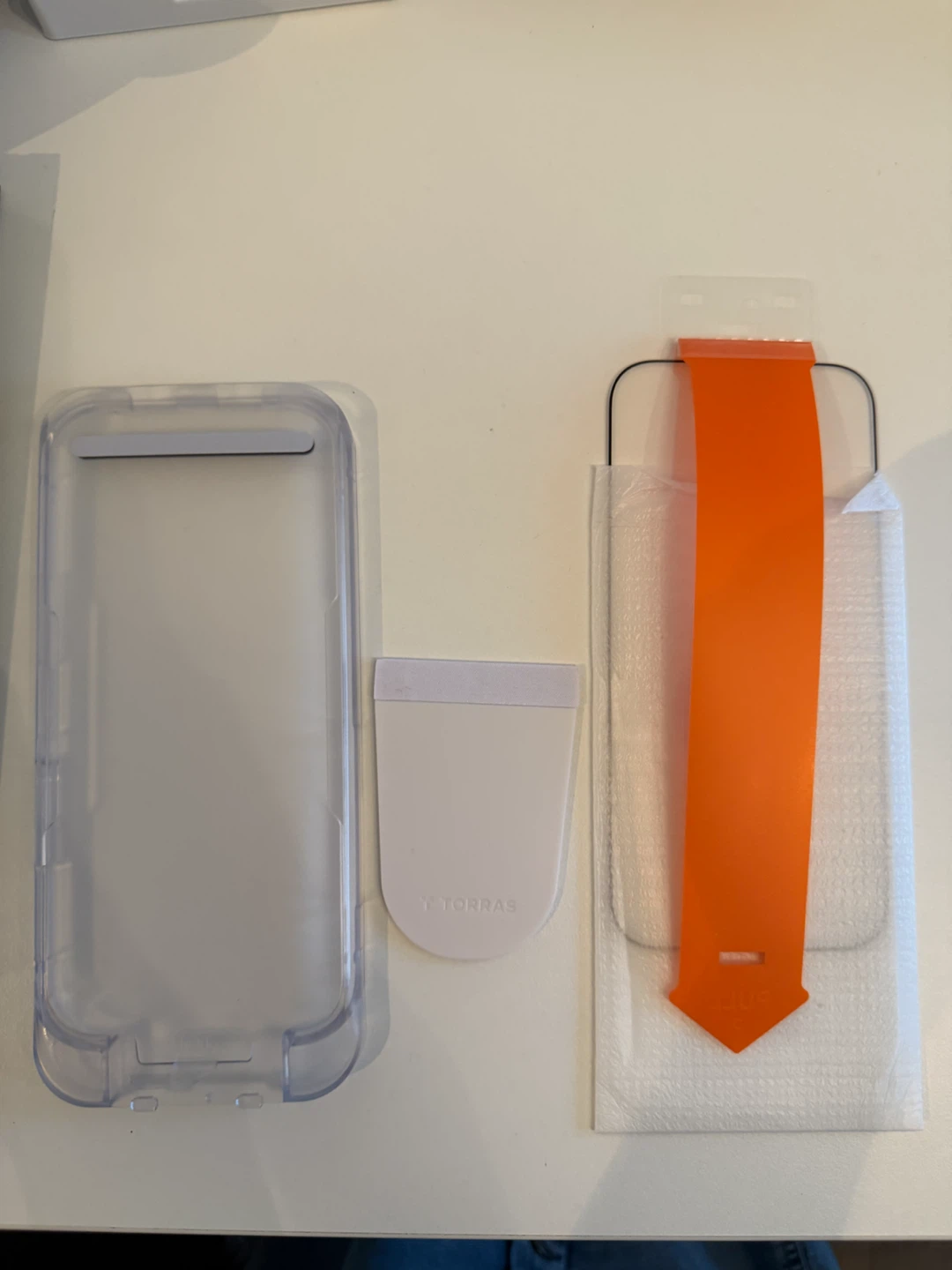 TORRAS Screen Protector for iPhone 17 Pro - photo 3