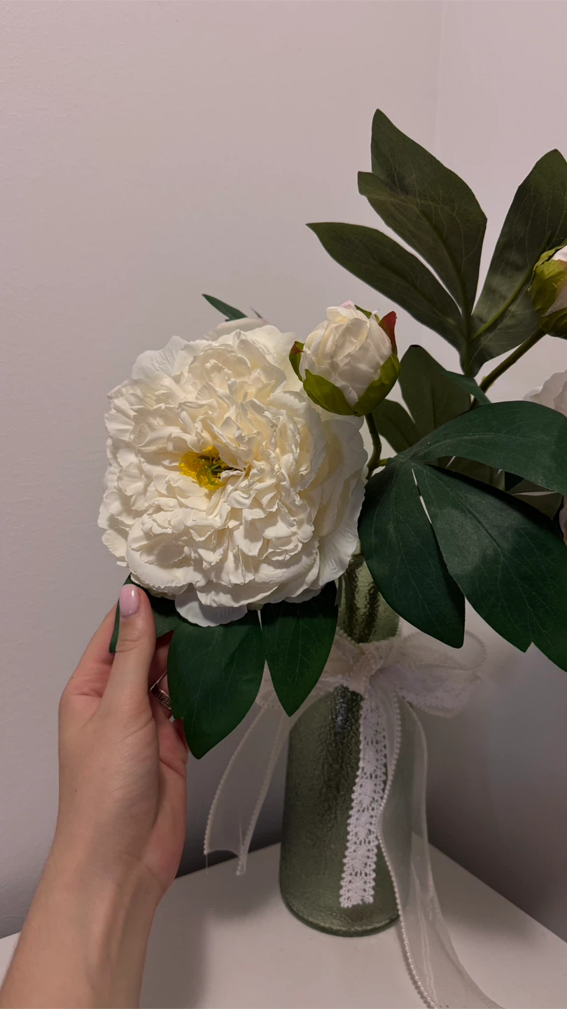 Artificial White Peony Bouquet in Green Glass Vase - photo 3