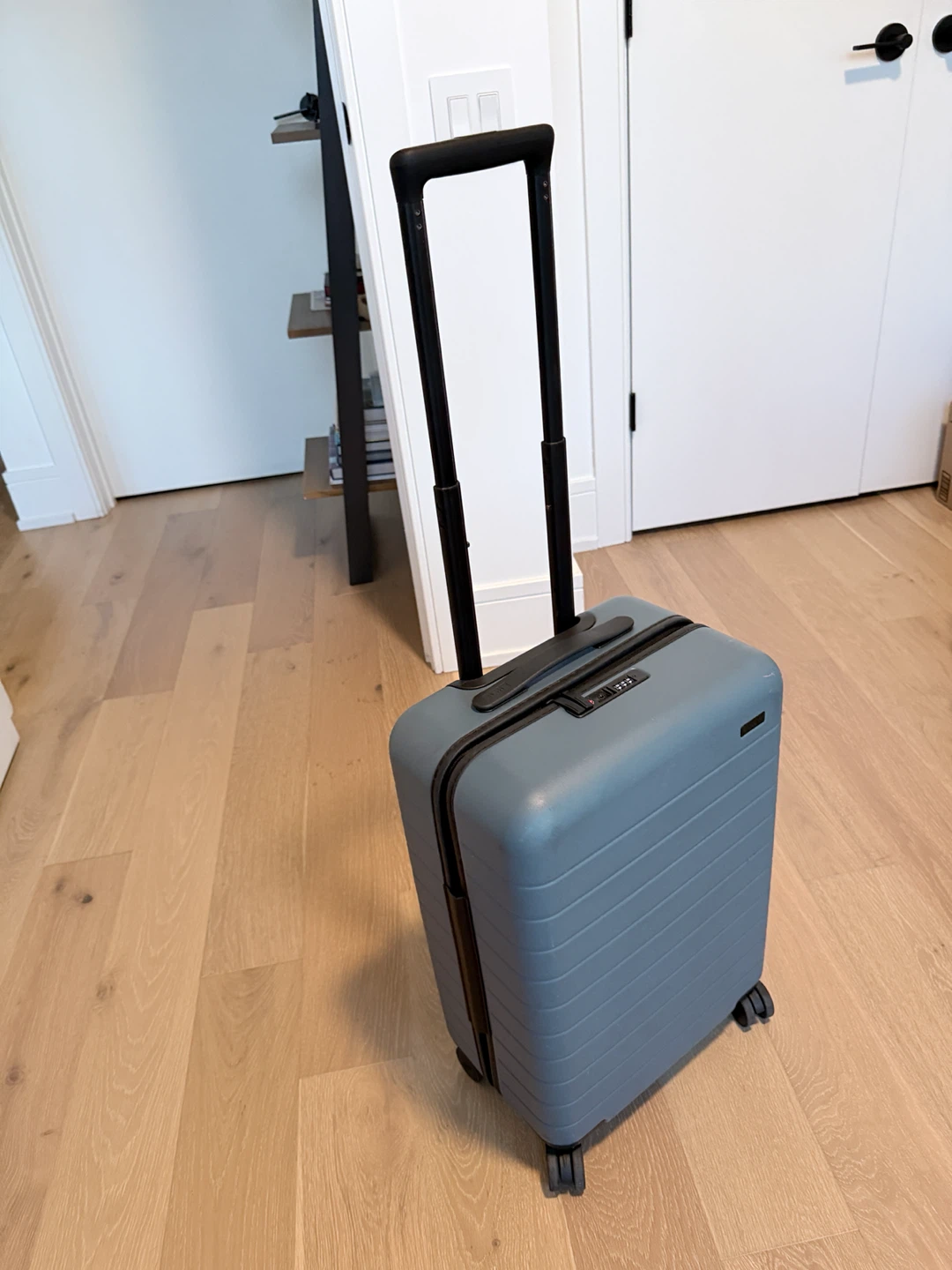 Away The Bigger Carry-On Suitcase - photo 5