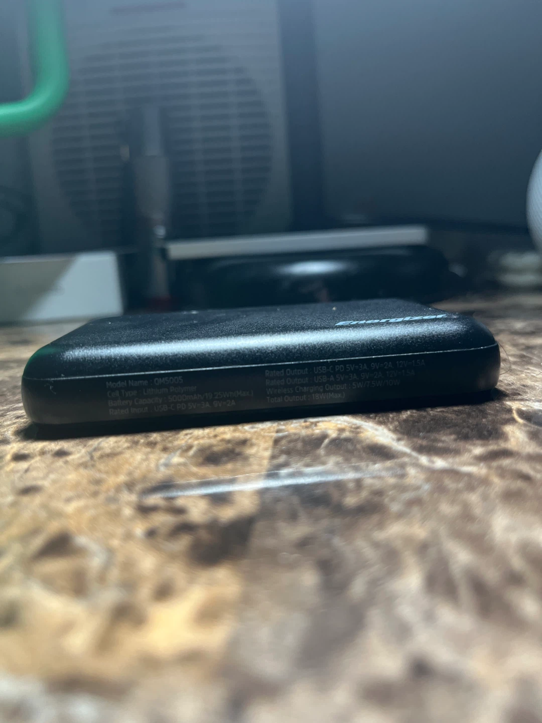 Energizer QM5005 5000mAh Wireless Power Bank - photo 2