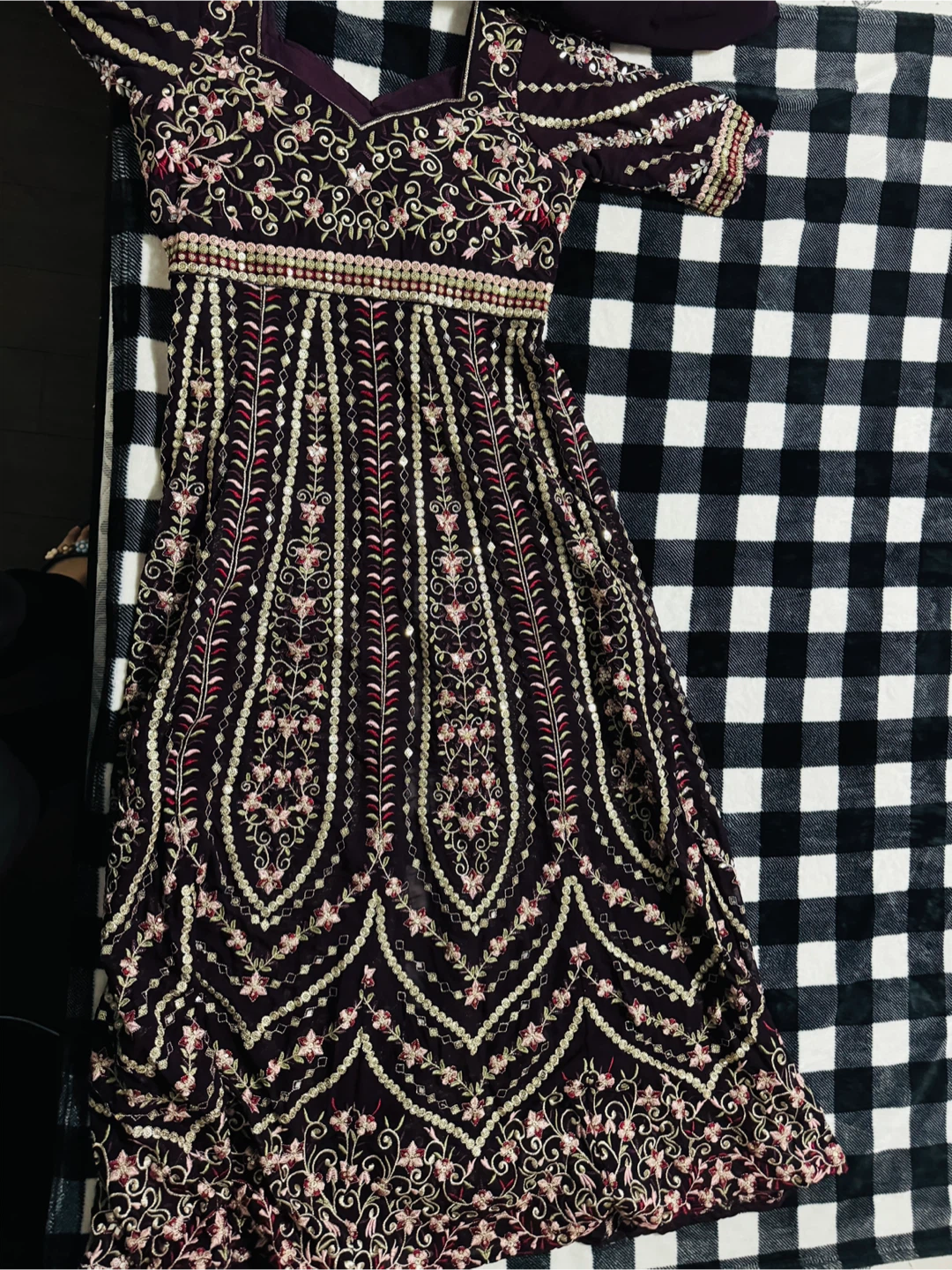 Embroidered Indian A-cut lehnga - photo 5