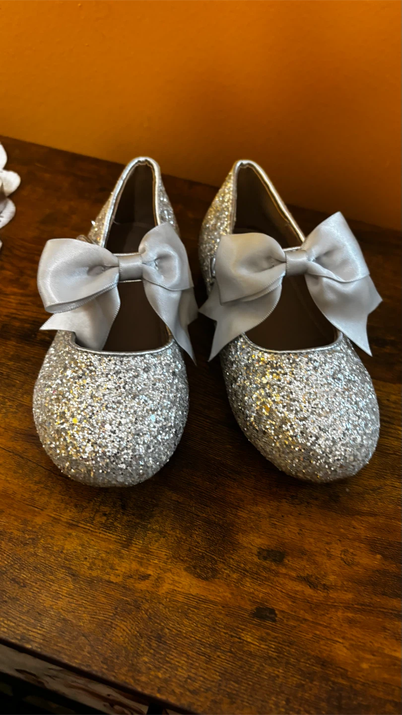 BUNDLE!! Dream Pairs Silver Glitter Bow Shoes - photo 2