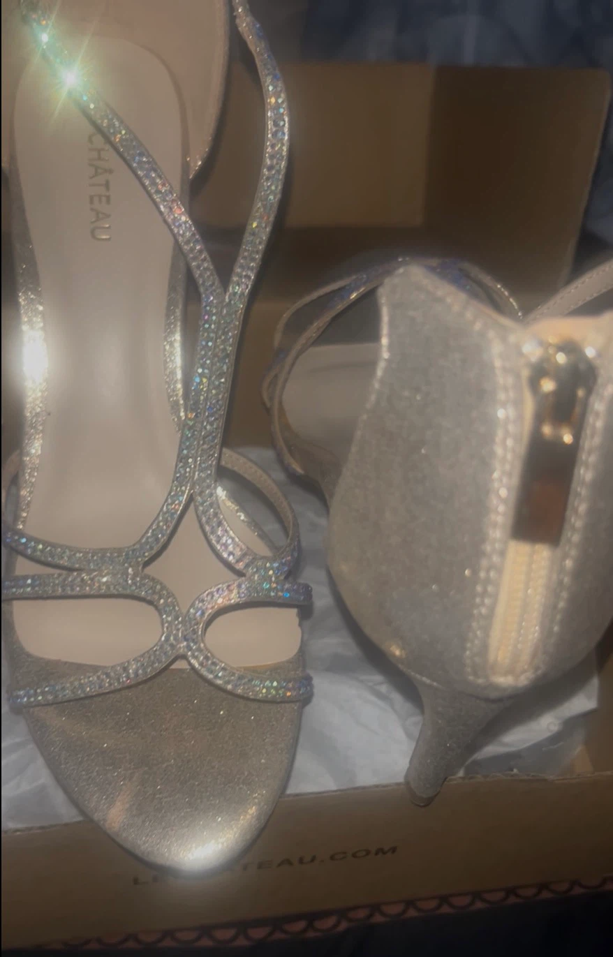 Le Chateau Silver Rhinestone Heels - photo 2
