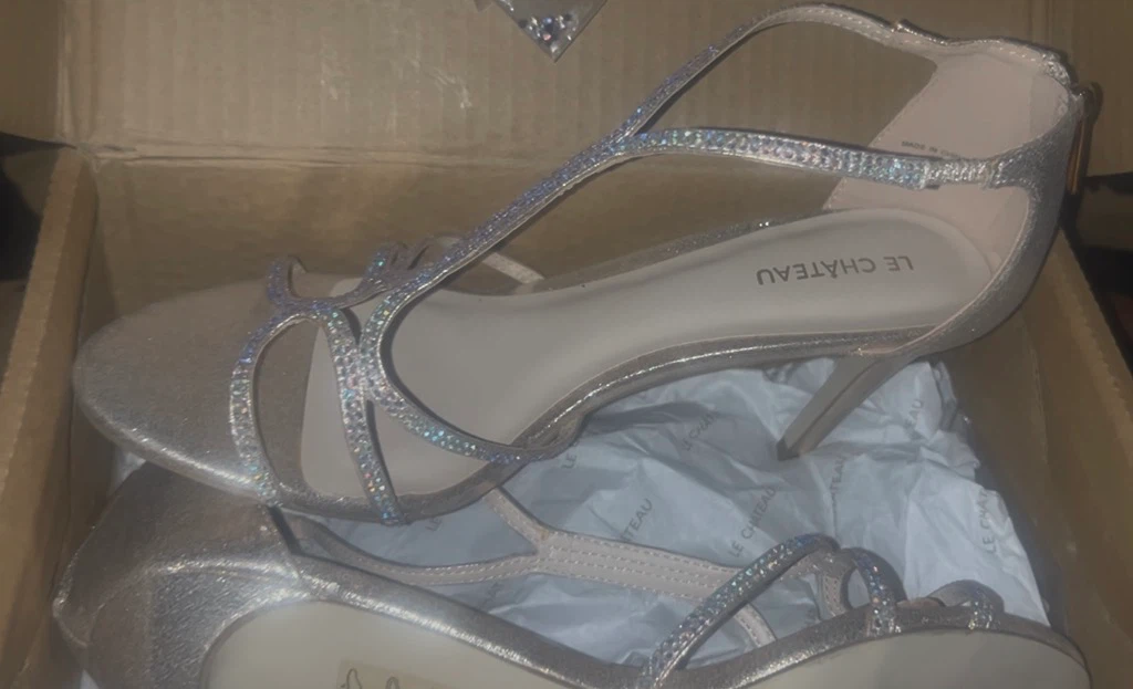 Le Chateau Silver Rhinestone Heels - photo 4