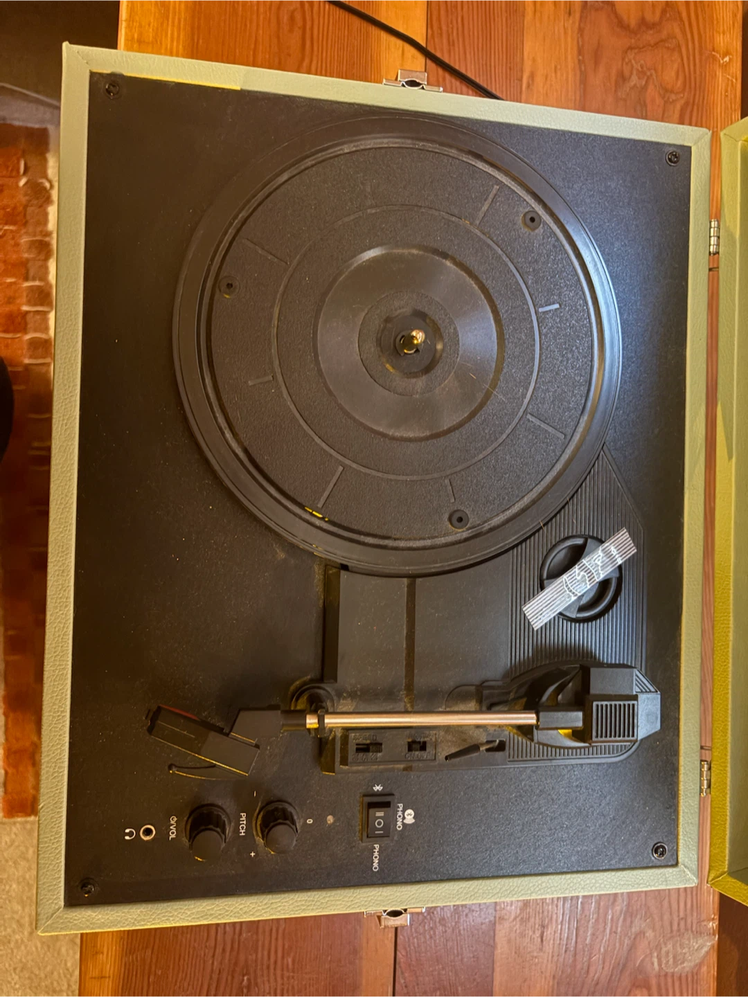 Light Green Crosley Portable Record Player - photo 2
