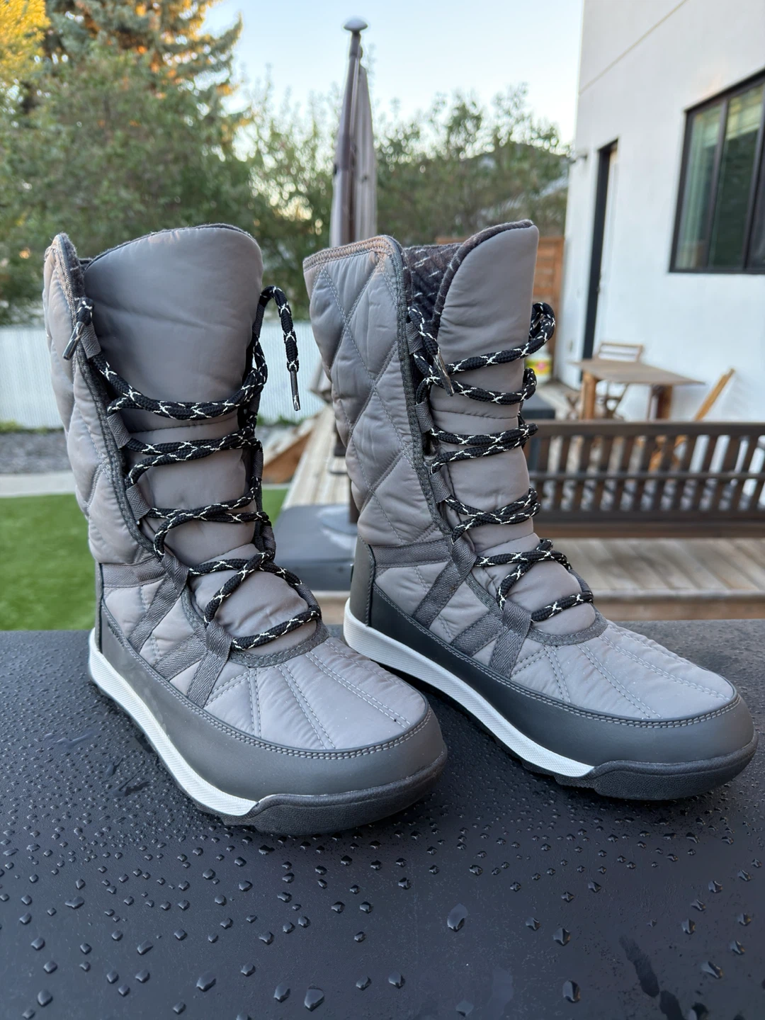 Sorel Winter Boots - Grey - Size 8.5 US