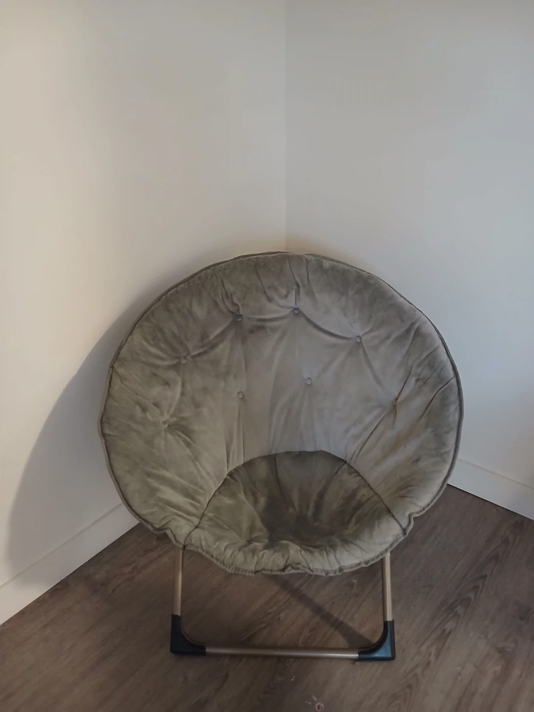 Grey Saucer Chair