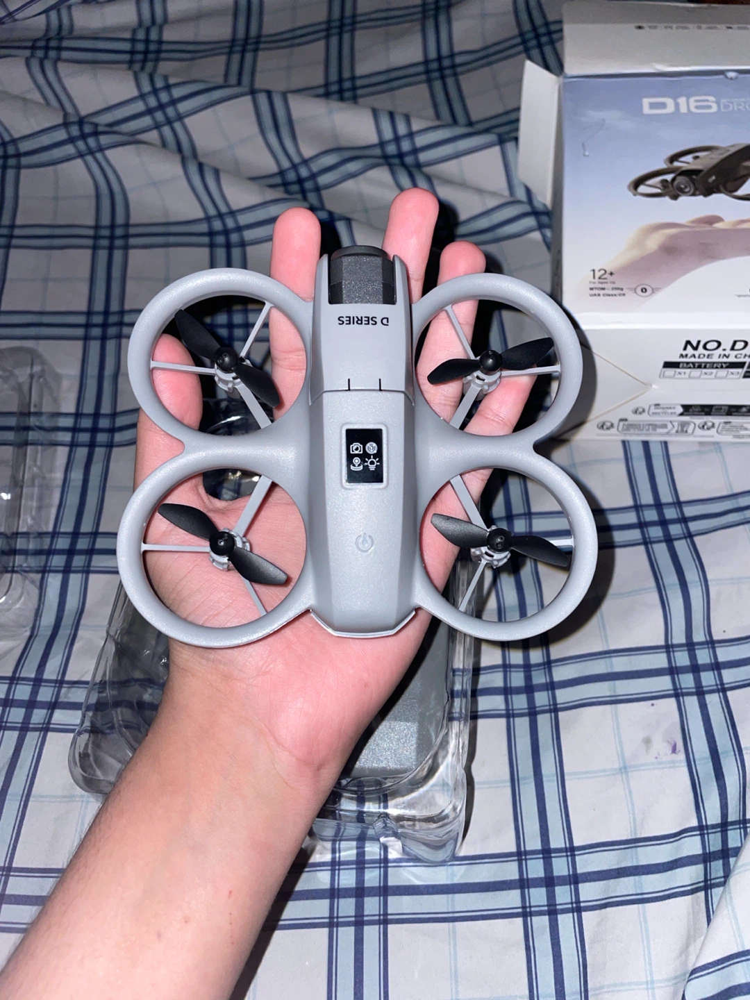 D16 Smart Drone - photo 3
