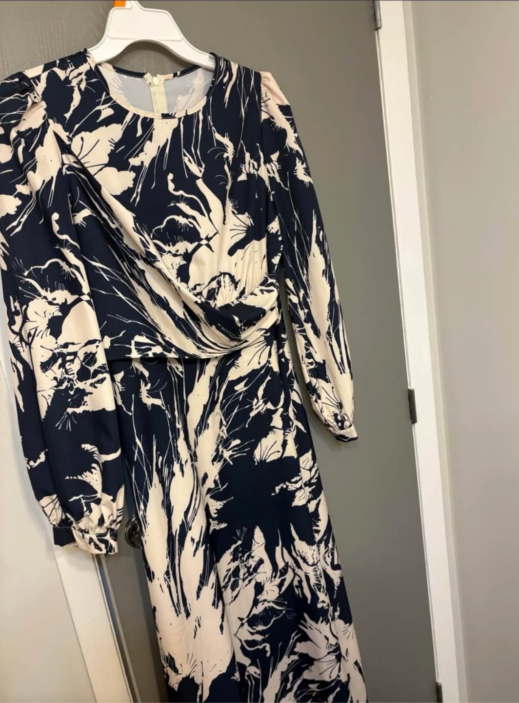 Lot of 3 Long-Sleeve Maxi Dresses - photo 3