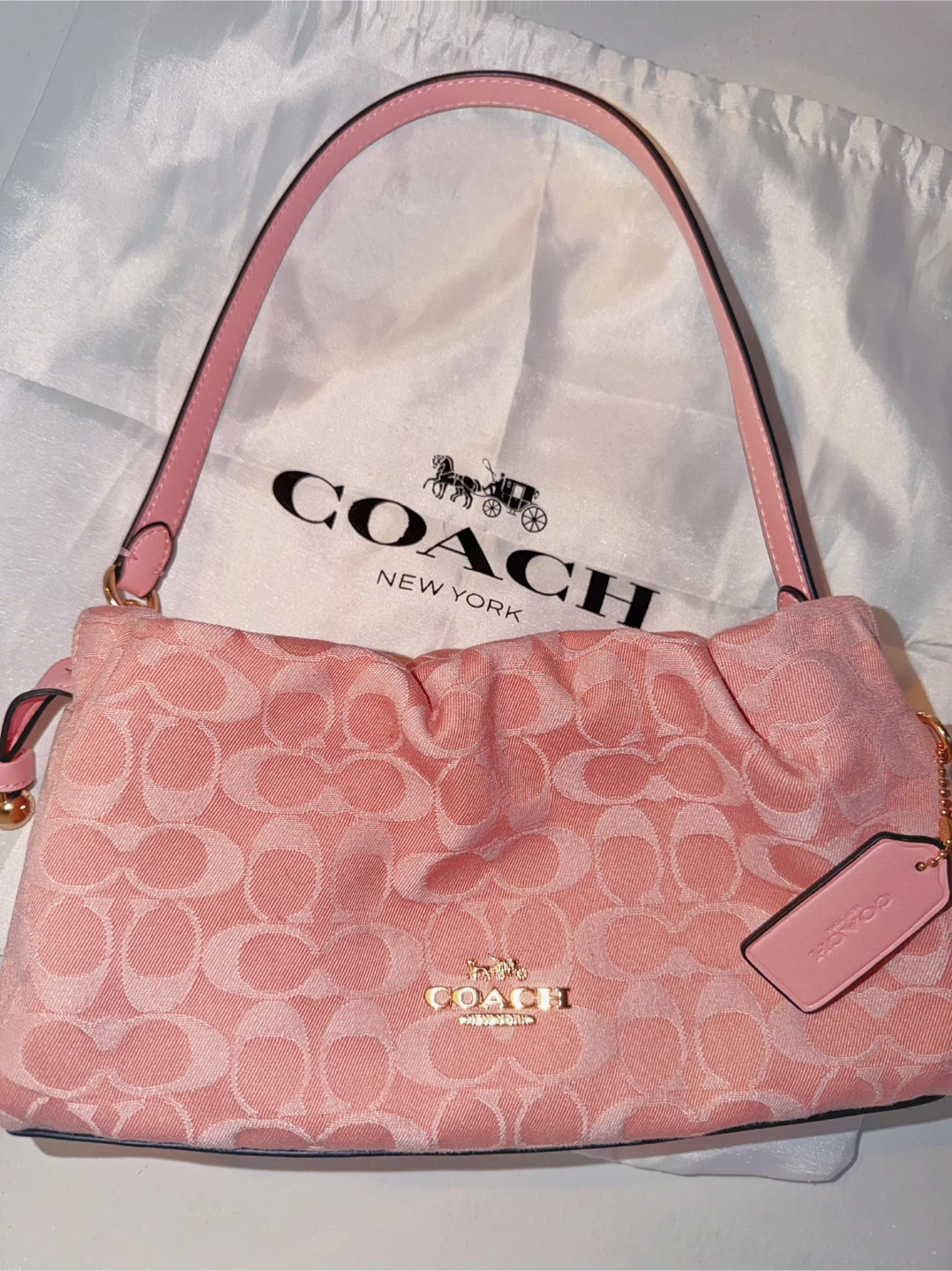 Coach Faye Signature Pink Shoulder Bag - photo 2
