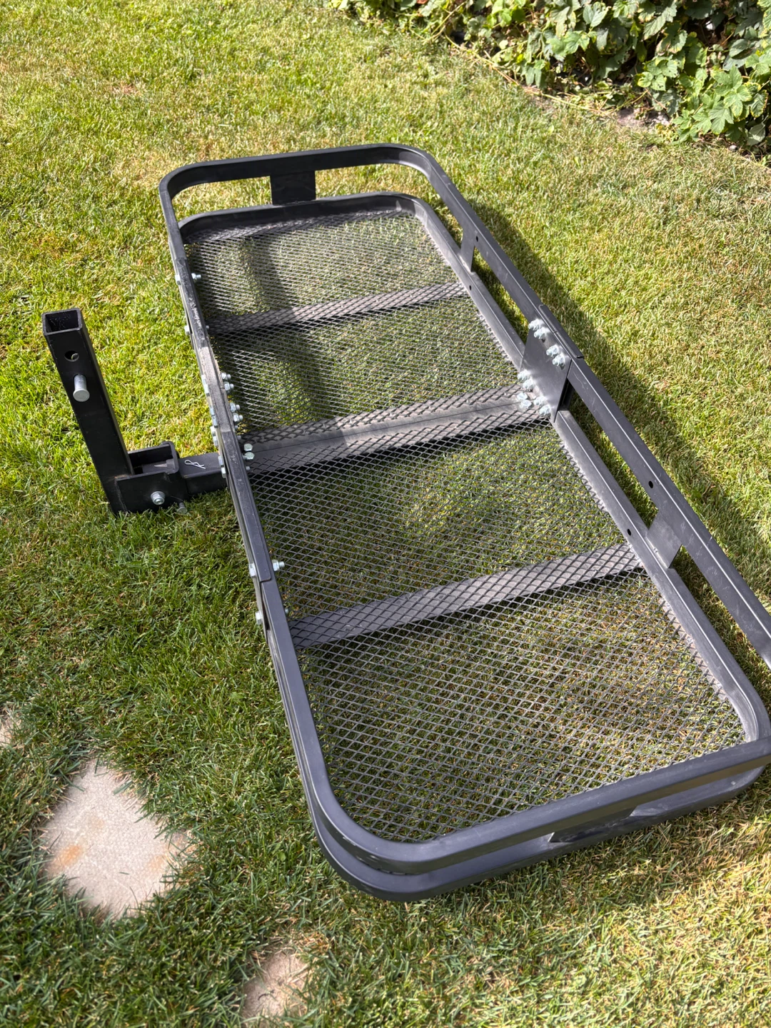 VEVOR Hitch Mount Cargo Carrier - photo 3